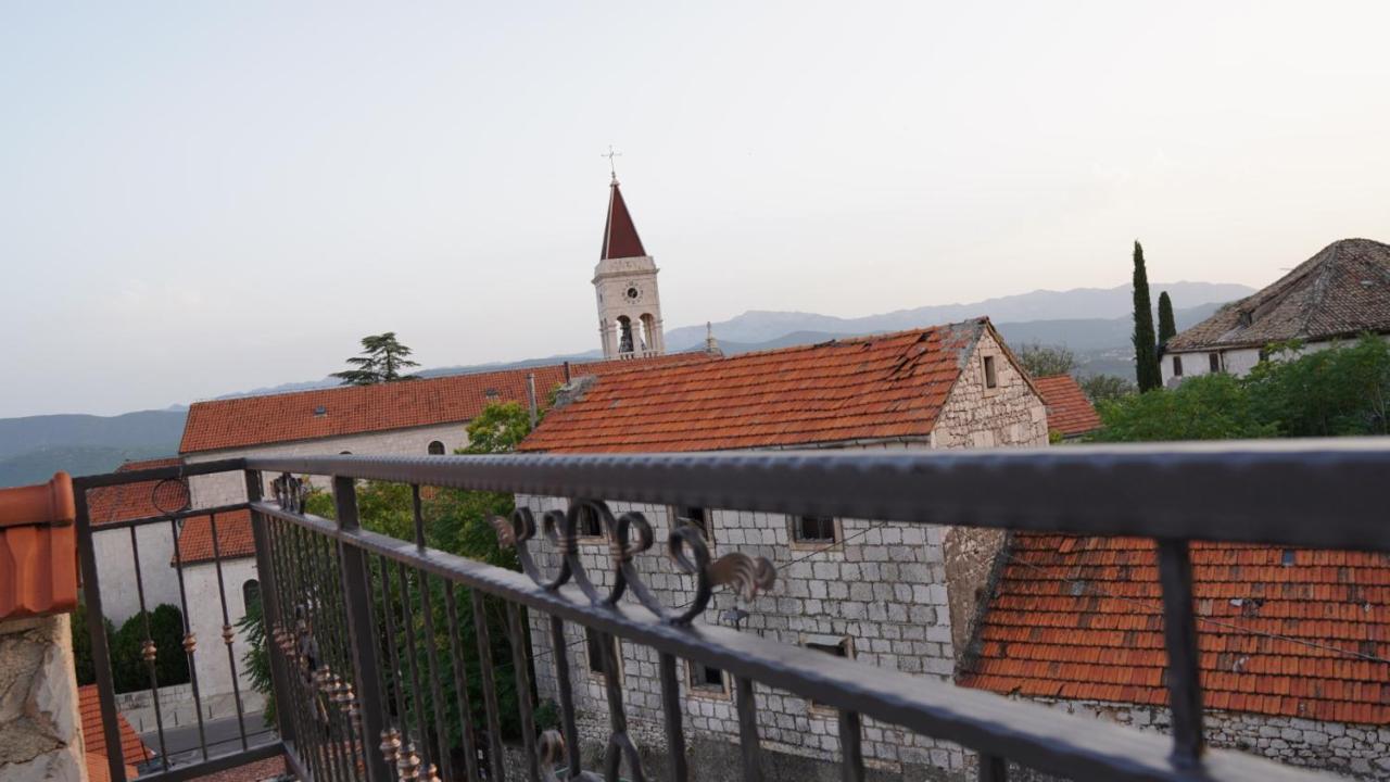 Apartmani Tripalo Имотски Экстерьер фото